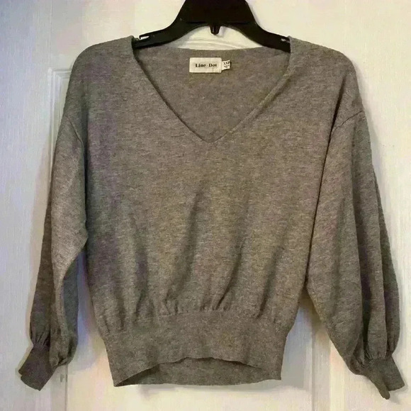 Line + Dot V-neck Sweater - Picture 1 of 5